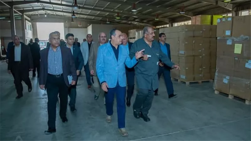 وزير الدولة للإنتاج الحربي يتابع سير العملية الإنتاجية بشركة حلوان للأجهزة المعدنية (مصنع 360 الحربي)