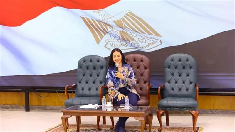 وزيرة التضامن تترأس اجتماع اللجنة الدائمة للإشراف على منظومة عمل الرائدات الاجتماعيات