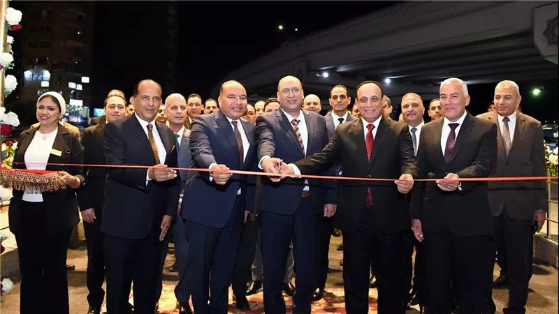 القوات المسلحة تفتتح نادى وفندق 