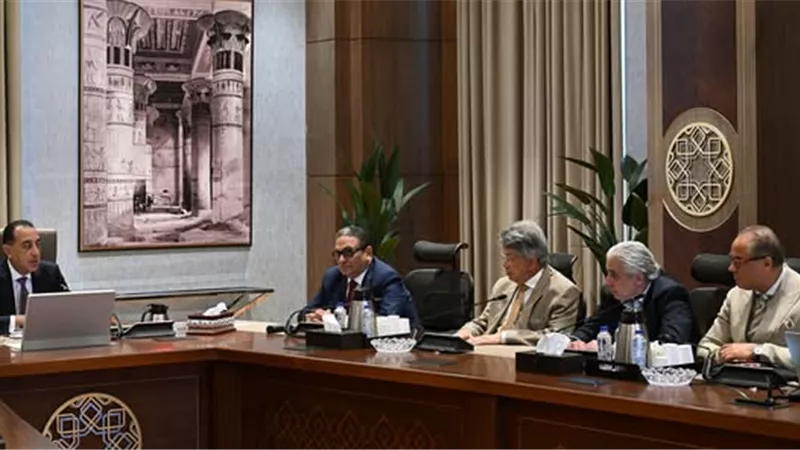 رئيس الوزراء يتابع مستجدات الترتيبات لاحتفالية افتتاح المتحف المصري الكبير