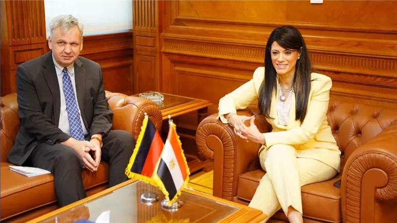 المشاط تعقد اجتماعًا ثنائيًا مع السفير الألماني بالقاهرة لبحث تعزيز العلاقات الاقتصادية المصرية الألمانية