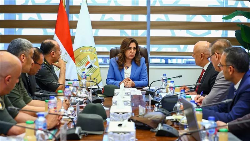 وزيرة التنمية المحلية تتابع الموقف التنفيذي لملفات التصالح على مخالفات البناء وتراخيص البناء بالمحافظات