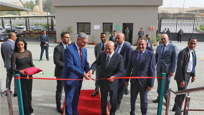  وزير البترول والثروة المعدنية يفتتح مركز العمليات المتكامل الجديد لشركة طاقة السعودية في مصر