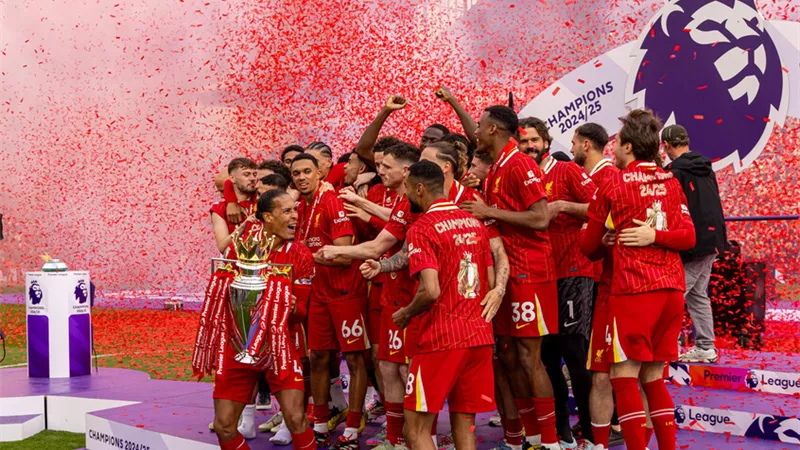 ماهو المبلغ الذي جناه ليفربول بعد الفوز بالدوري الإنجليزي؟