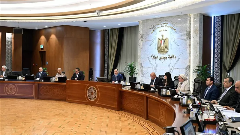 الحكومة تصدر 11 قرار جديد (تفاصيل) 