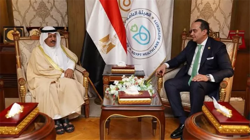  رئيس هيئة الرعاية الصحية يلتقي رئيس الاتحاد العربي لإدارة الطوارئ والأزمات لبحث سبل التعاون