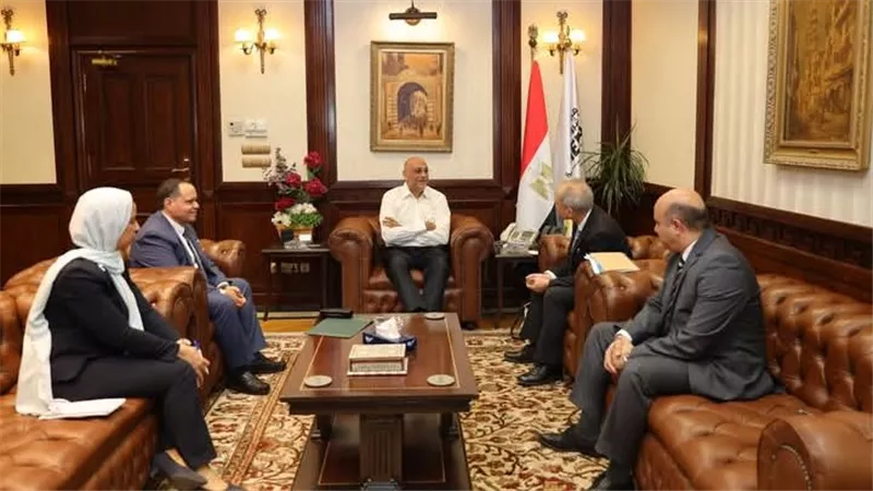 جهاز تنمية المشروعات يبدأ المرحلة الثانية لتطوير المشروعات الصناعية الصغيرة بالمنيا والإسكندرية 