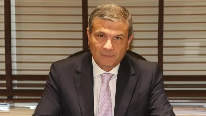 وزير الزراعة يوجه الأجهزة المعنية بالوزارة بالتدخل العاجل والسريع لمساعدة المزارعين المتضررين من الأمطار