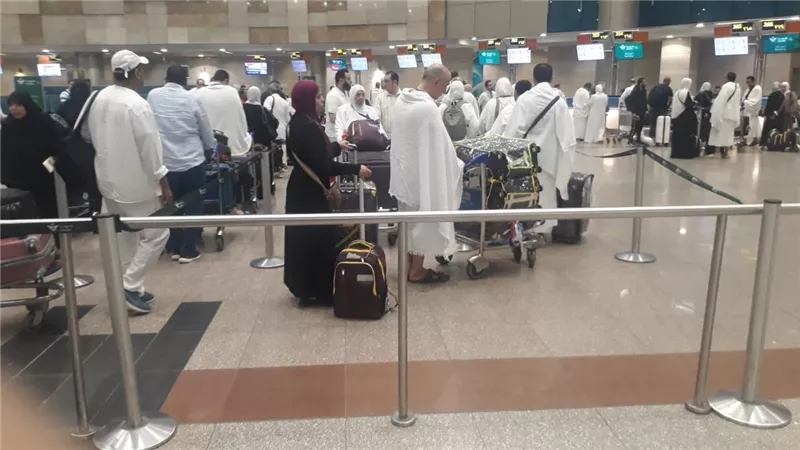 وزارة السياحة والآثار: وصول جميع حجاج السياحة المصريين إلى الأراضي المقدسة بالمملكة العربية السعودية 
