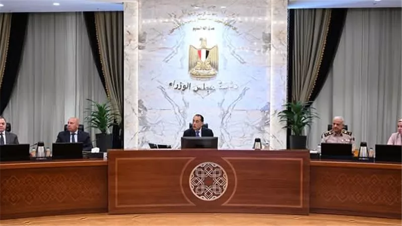 الحكومة تصدر ٨ قرارات جديدة (تفاصيل)