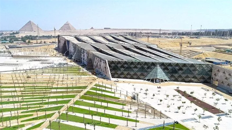 مدبولي يعلن تأجيل افتتاح المتحف المصرى الكبير