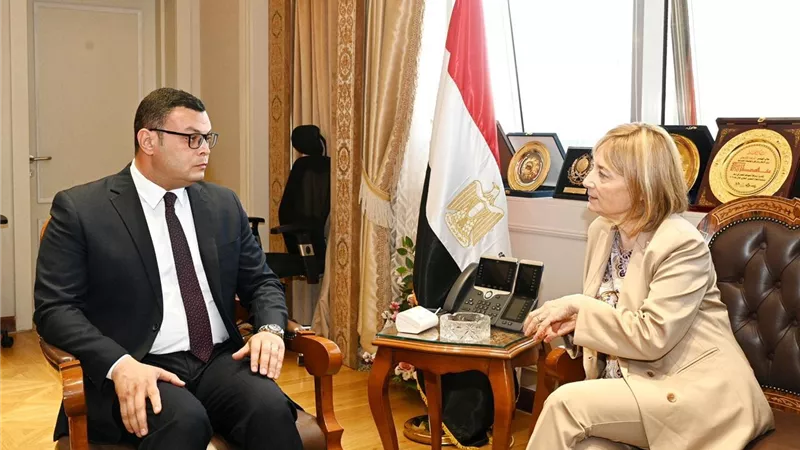 وزير الإسكان يستقبل نائبة رئيس بنك الاستثمار الأوروبي لمتابعة مجالات التعاون المشترك في مشروعات مياه الشرب والصرف الصحي