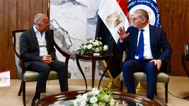 وزير البترول والثروة المعدنية يبحث مع مجموعة السويدي إليكتريك تعزيز التعاون المشترك