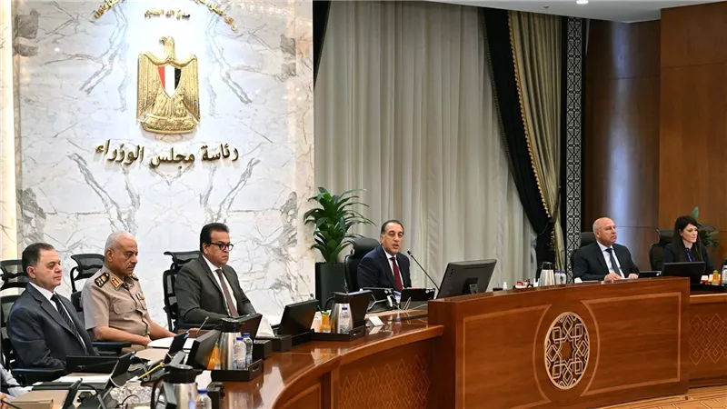 مدبولى يطمئن المواطنين: لدينا احتياطيات استراتيجية من السلع بما يكفي حاجة الاستهلاك المحلي