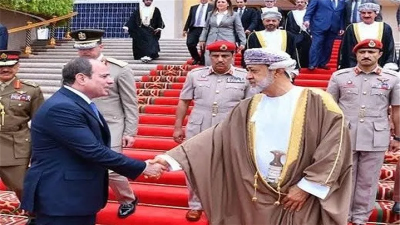 الرئيس السيسي وقرينته يعزيان سلطان عمان وحرمه فى وفاة والدة حرم السلطان