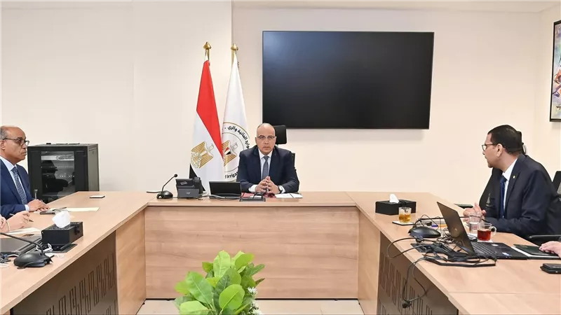 وزير الري يتابع إجراءات تأسيس متحف للري بمبنى الوزارة بالعاصمة الإدارية