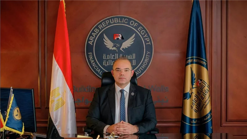 بالتعاون بين 
