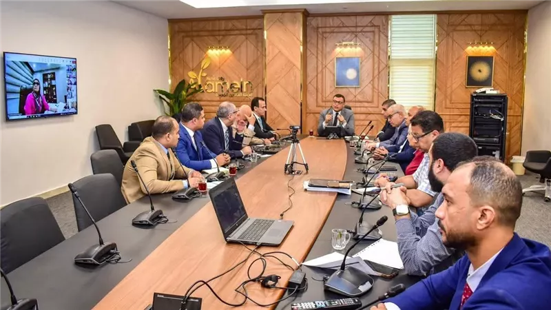 وزير الإسكان يترأس اجتماع اللجنة التنسيقية العليا لمتابعة ملفات العمل بكل المدن
