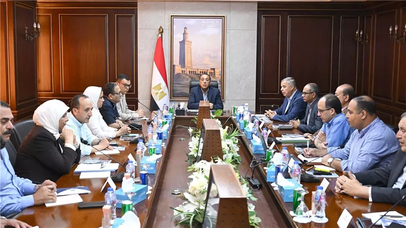 خلال زيارته إلى المحافظة.. رئيس الوزراء يستعرض الموقف التنفيذي لأبرز المشروعات المُنفذة والجارية بالإسكندرية