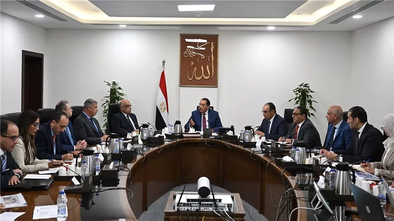 رئيس الوزراء يتابع آليات الاستغلال الأمثل لمبنى قصر القطن بمحافظة الإسكندرية