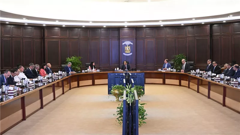 رئيس الوزراء يترأس اجتماع اللجنة العليا لتنظيم فعاليات احتفالية افتتاح المتحف المصري الكبير