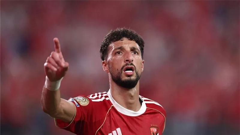 رسمياً.. الأهلي يعلن انتقال وسام أبو علي إلى كولومبوس كرو الأمريكي