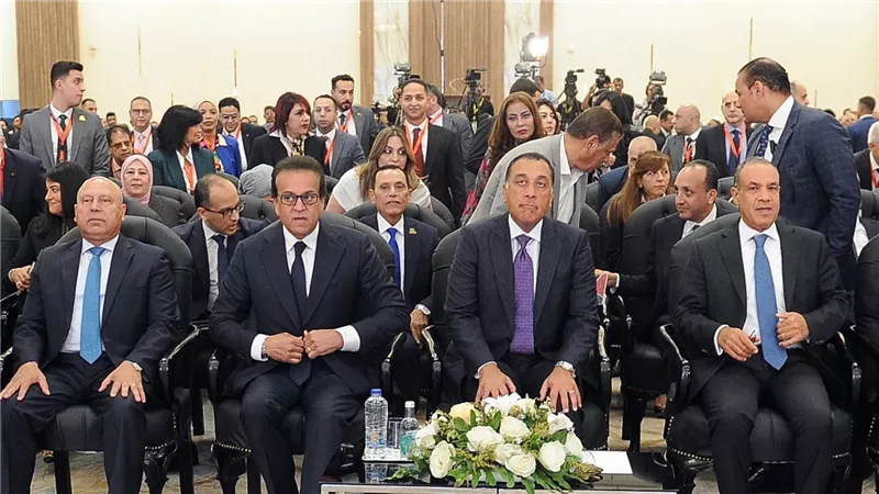رئيس شركة تنمية الريف المصري الجديد يستعرض مستجدات مشروع المليون ونصف المليون 