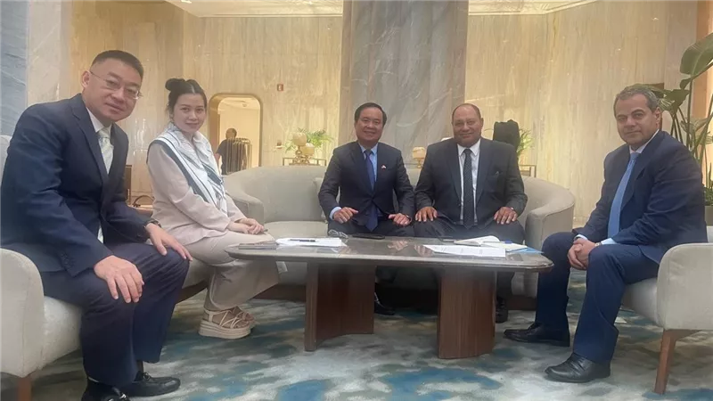 نائب وزير الزراعة المصري يبحث سبل تعزيز التعاون الزراعي مع نظيره الفيتنامي