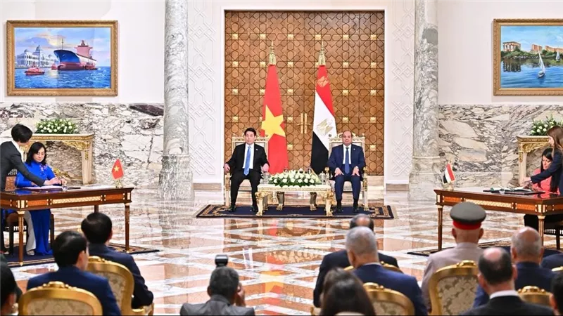 المشاط توقّع مذكرة تفاهم مع نائبة وزير الصناعة والتجارة بفيتنام لتعزيز التنمية الاقتصادية بين البلدين