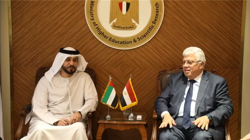 وزير التعليم العالي يبحث سبل تعزيز التعاون مع دولة الإمارات ويتابع الموقف التنفيذي لفرع جامعة الإسكندرية بأبوظبي
