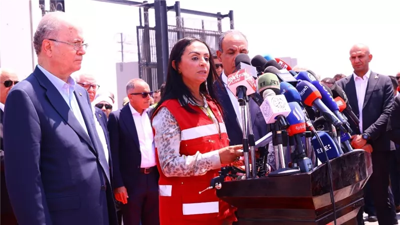 من أمام معبر رفح.. وزيرة التضامن تطلق نداءً إنسانيًا لإدخال كافة المساعدات المصرية 