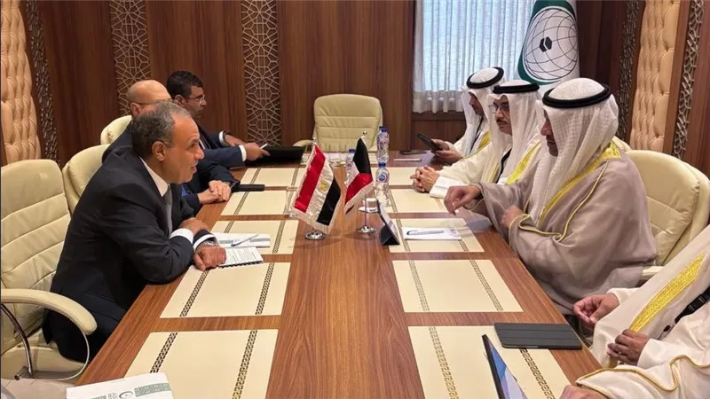 وزيرا خارجية مصر والكويت يبحثان سبل تعزيز العلاقات الثنائية والتطورات الإقليمية