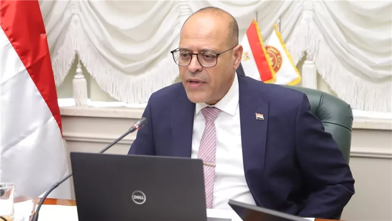 وزير العمل: الخميس المقبل إجازة رسمية مدفوعة الأجر للعاملين بالقطاع الخاص بمناسبة ذكرى المولد النبوي الشريف