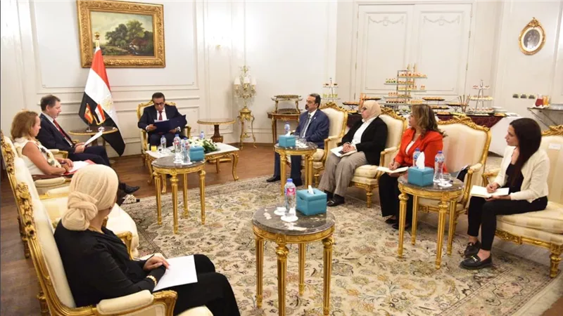 وزير الصحة يبحث مع سفير إسبانيا بمصر سبل تعزيز التعاون في القطاع الصحي