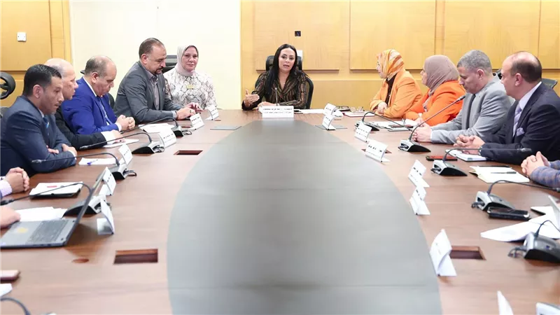 وزيرة التضامن الاجتماعي تترأس اجتماع اللجنة العليا لمتابعة الشكاوى والطلبات والخدمات