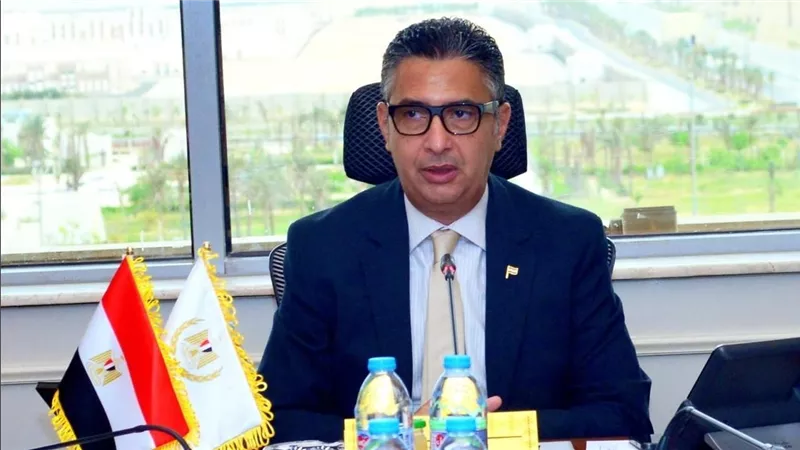 وزير التموين يُجري حركة تنقلات موسعة لمديريات التموين.. تغييرات في 11 محافظة تشمل 14 وظيفة قيادية