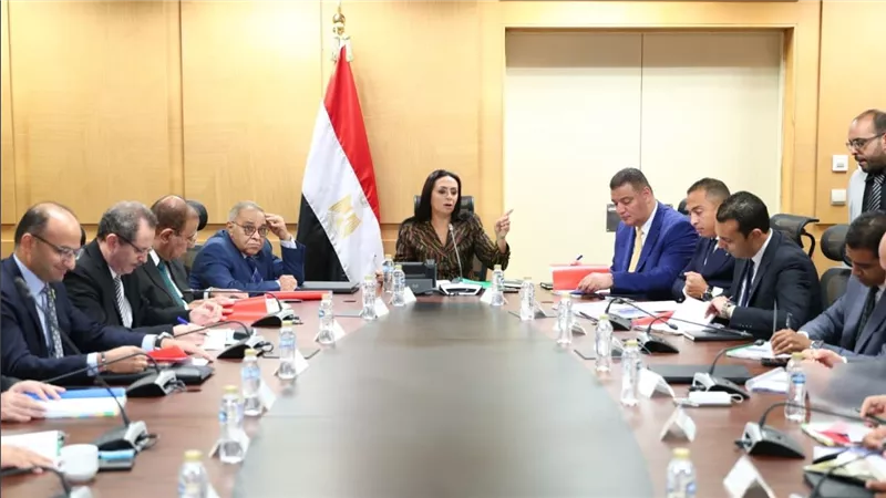  وزيرة التضامن الاجتماعي تترأس اجتماع مجلس إدارة صندوق دعم مشروعات الجمعيات والمؤسسات الأهلية