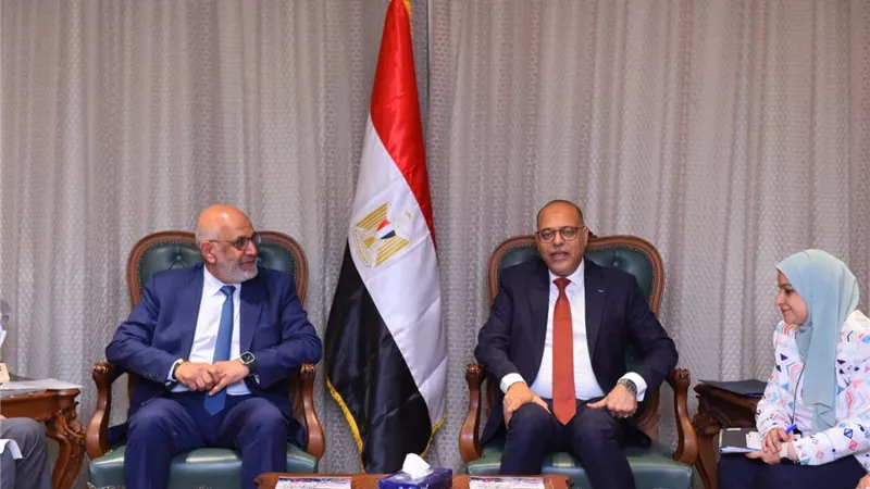 وزير العمل يستقبل وفدًا من مجموعة البنك الدولي لبحث تفعيل التعاون في المجالات المشتركة