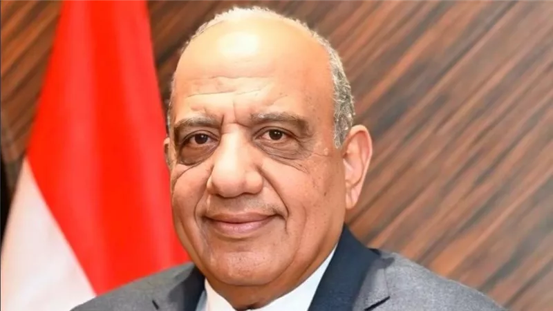 وزير الكهرباء يغادر إلى روسيا للمشاركة في فعاليات الأسبوع الذري العالمي