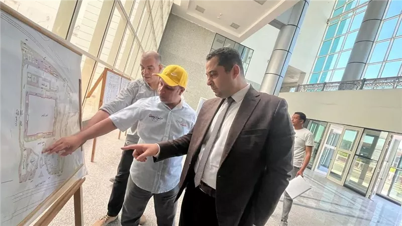 وزير الإسكان: تنفيذ مستشفى جديد سعة ١٧٥ سريرًا ودفع أعمال المرافق بتوسعات مدينة قنا الجديدة