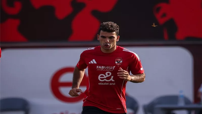 مهيب عبد الهادي يكشف تفاصيل جديدة في عقد زيزو مع الزمالك