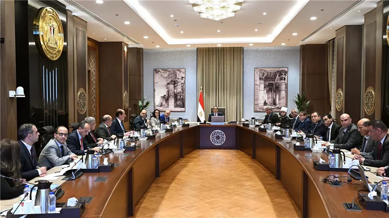 رئيس الوزراء يترأس اجتماع اللجنة العليا للحج