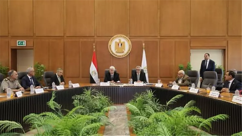 وزير التعليم العالي يترأس اجتماع المجلس الأعلى للجامعات بالعاصمة الإدارية الجديدة