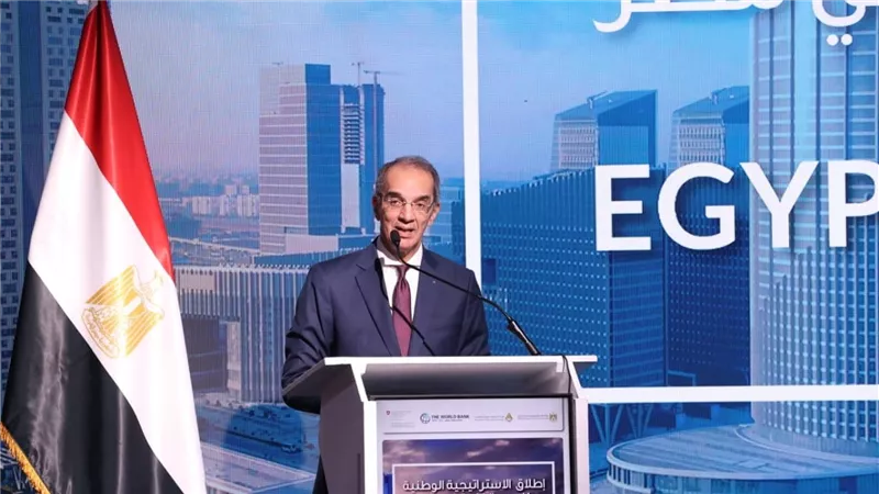 وزير الاتصالات: المدن الذكية وسيلة لتمكين المواطن من الحصول على خدماته بوسائل رقمية محوكمة وحديثة
