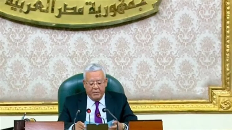 مجلس النواب يفتتح دور الانعقاد السادس بتلاوة قرار رئيس الجمهورية للانعقاد
