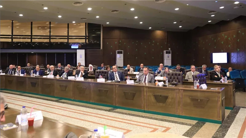وزير التعليم العالي يترأس اجتماع مجلس الجامعات الخاصة بجامعة القاهرة