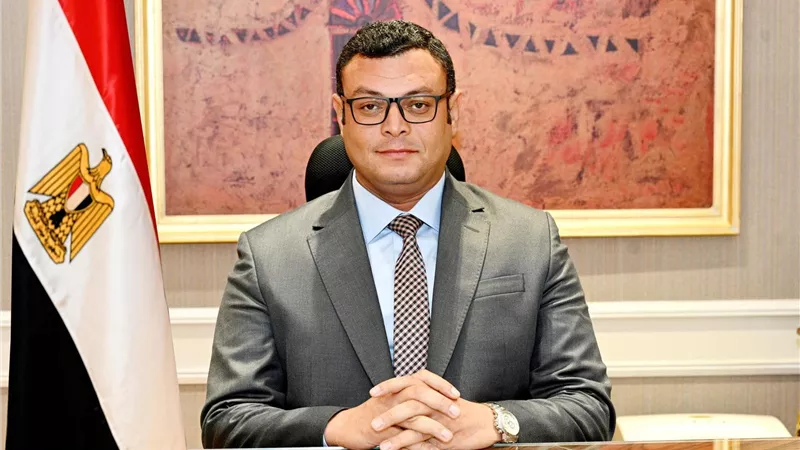 وزير الإسكان: تخصيص 408 قطع أراضٍ تم توفيق أوضاعها للمواطنين بمنطقة 