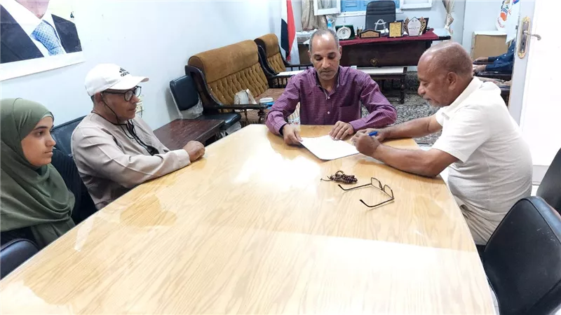 استجابة سريعة من وزير العمل لتوفير فرصة عمل لإحدى الفتيات من ذوي الهمم بالأقصر