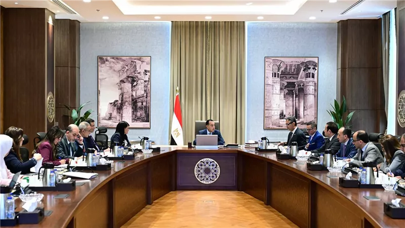 رئيس الوزراء يتابع إجراءات توفير السلع الاستراتيجية بالتنسيق بين مختلف الجهات
