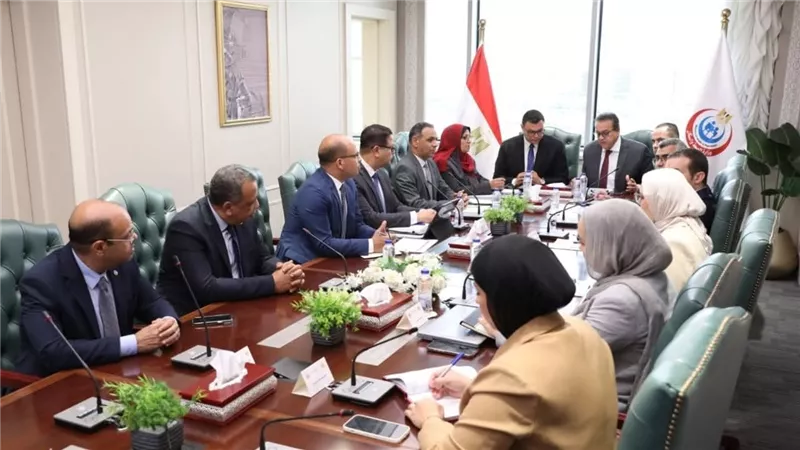 وزير الصحة يستقبل وزير الإسكان لمناقشة مشروعات صحية مشتركة